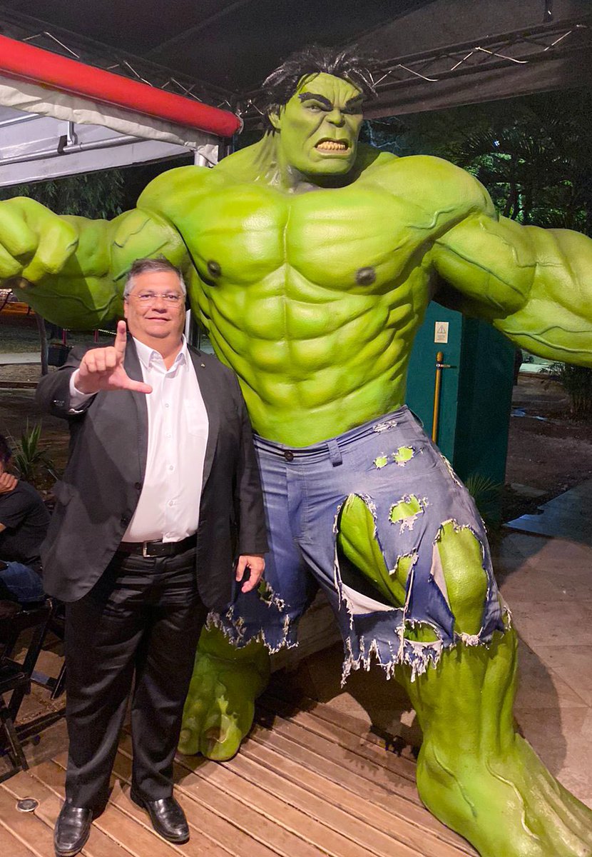 FlavioDino's tweet image. Frente Ampla segue firme. Nesta noite encontrei com aliados &amp;gt;&amp;gt;