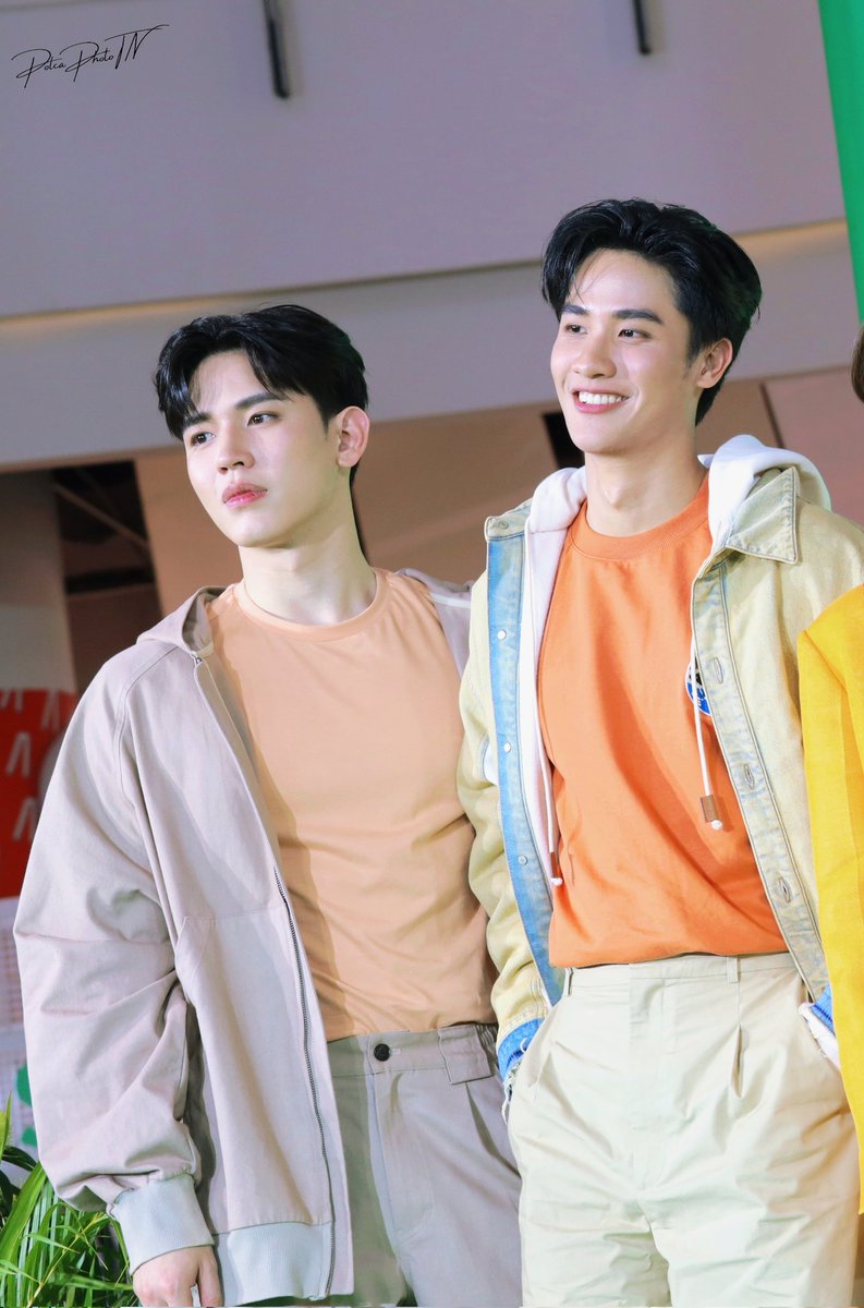 Polca_Photo_TN's tweet photo. โพก้า5ขวบแล้ว
ขอบคุณเตนิวที่ทำให้โพก้ารู้สึกว่า
"โชคดีที่มีเขาอยู่ในชีวิตนะ"
#Polca5YearsWithTAYNEW https://t.co/Phz72WgAXO