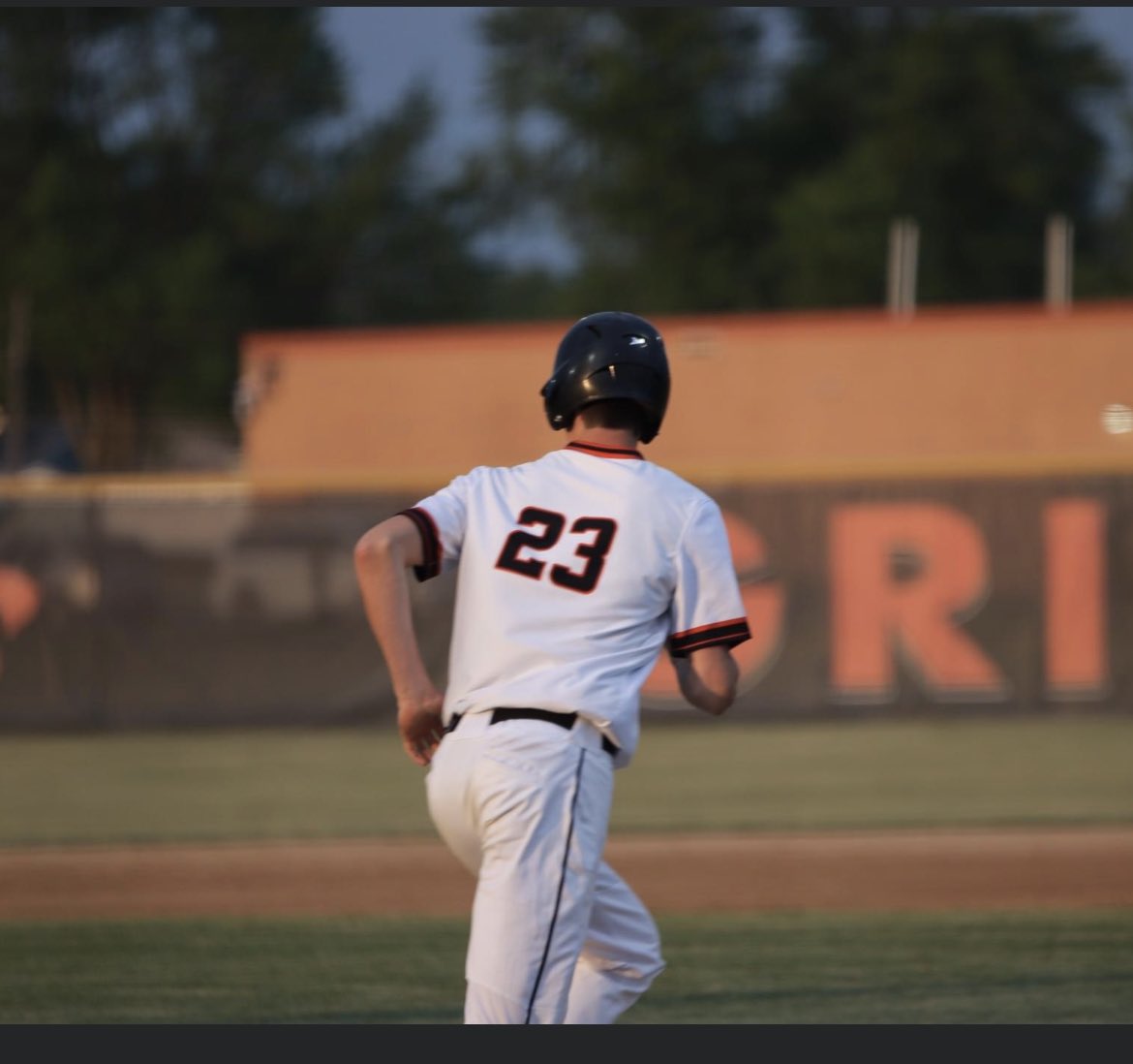 2023 Little Hawkeye Conference Honorable Mention! 

@23shafe finished the season with 6 wins on the mound and recorded 77 K’s. 

In his career Braxton finished with a 13-5 record on the mound and second all time in winning percentage!