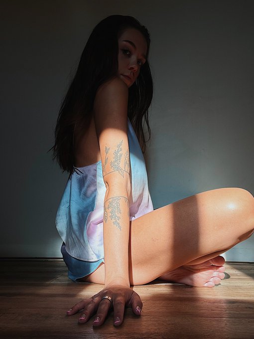 I love how surprised the guys get when they realize I&rsquo;m a cum guzzling little slut 🥰💕💦😏 https://t.co