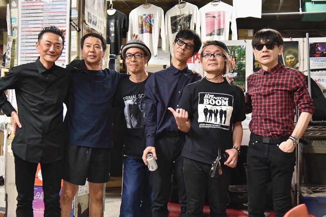 楽屋での写真をいただいたのでアップします📸🙏📸 “Between The Lines