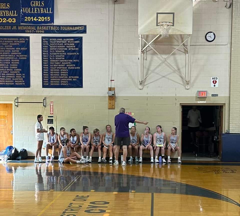 SPSGirlsBball's tweet image. 2023 Tournament Champions!!!🥇
Classics battled in the semifinal and championship games beating ACC 59-41 then winning it all with a 52-36 victory over Voorhees. CONGRATULATIONS on your 9-0 tournament record, Classics! 
#rollclassics #relentless 💜💛🏀