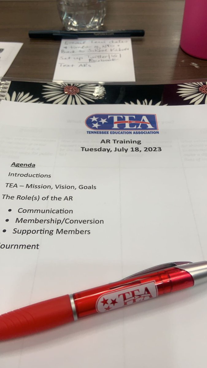 cvilleedassoc's tweet photo. Your officers and ARs went to training with TEA today in order to better serve you! #cea #tea #wearecea #kidsmatter #educationmatters #teachersmatter https://t.co/s4qd5lSSaH