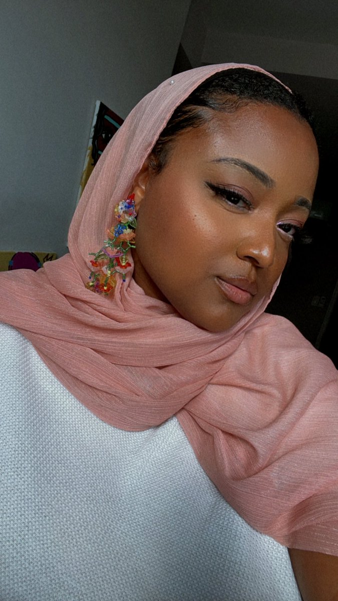 LoveMeSomeFati's tweet photo. Life Lately 🌸🧕🏽💕 https://t.co/BUYmv0P3Ty