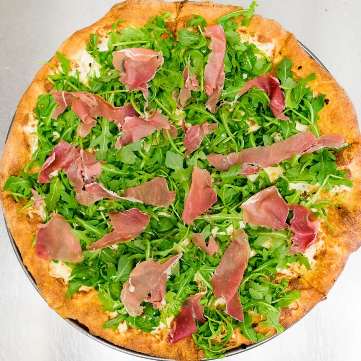 LaPizzaVia's tweet photo. Have you tried our fresh pizzas yet? We only use the best ingredients to make sure each pie is packed with flavor. Come on in and give us a taste! https://t.co/1lEiKwUiQB
