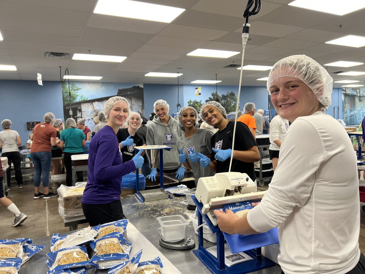 CoachSinn's tweet photo. What an incredible organization β¦β¦β¦@fmsc_orgβ© Their commitment to serving others and impacting lives is incredible! #Grateful #ServingOthers #PartofSomethingBigger #RollToms https://t.co/rmZ2GDgTgo