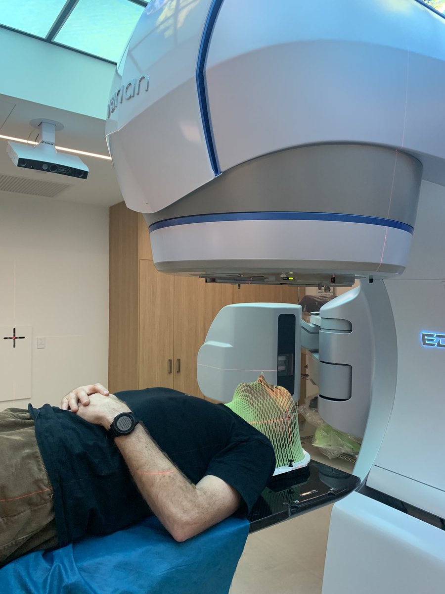 ProfRAScolyer's tweet photo. Now 1 wk in to daily radiotherapy treatment for my #glioblastoma. It’s going well! Will last 6 wks (60 Gray). Incredible advances in radiotherapy delivery over past 20 years! Integrating it with radiological guidance ensures v precise delivery &amp; even shaping 2 target! @AngelaHong https://t.co/7NyjKwsjpM