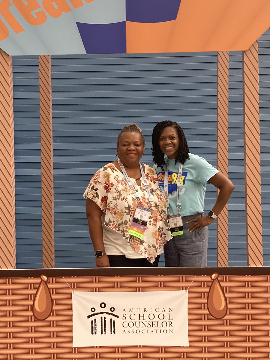 prussell203's tweet photo. It’s always great meeting new counselors and connecting with my Sorors @ASCAtweets23 🔺❤️ https://t.co/xQL0a98KD7