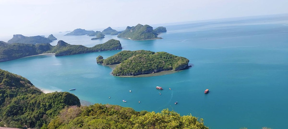 NtNatthanan's tweet photo. ทริปเต็มวัน อุทยานแห่งชาติหมู่เกาะอ่างทอง 
One day trip Angthong National Marine park 
for more information WhatsApp +66889870285 or line id notto_natthanan 
#อุทยานแห่งชาติหมู่เกาะอ่างทอง #ทริป
#onedaytrip #angthongnationalmarinepark #snokeling #sighseeing #kayaking https://t.co/xkPMVvK8vm