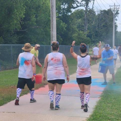AgForAutism's tweet image. Danny, Daniel, &amp;amp; Megan participated in the Red, White, &amp;amp; Blue Color Run hosted by East Arkansas Broadcasters of Jonesboro @kissjonesboro