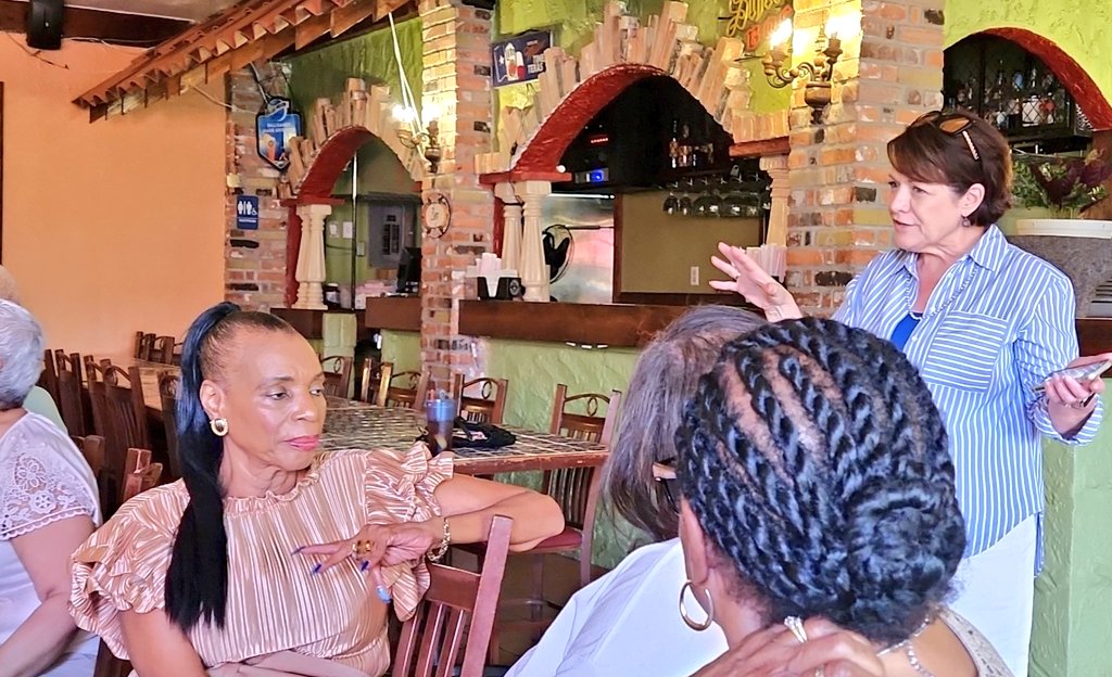 An amazing evening for a reunion of former GRAD colleagues gathered to celebrate 30 years of helping students achieve their dreams &amp; a tribute to the late James Ketelson, founder, for his vision. Our legacy is in good hands with  <a href="/Tejanocenter/">Tejano Center</a>. <a href="/GRADcafe1/">GRADcafé</a> #MakingItHappenTogether