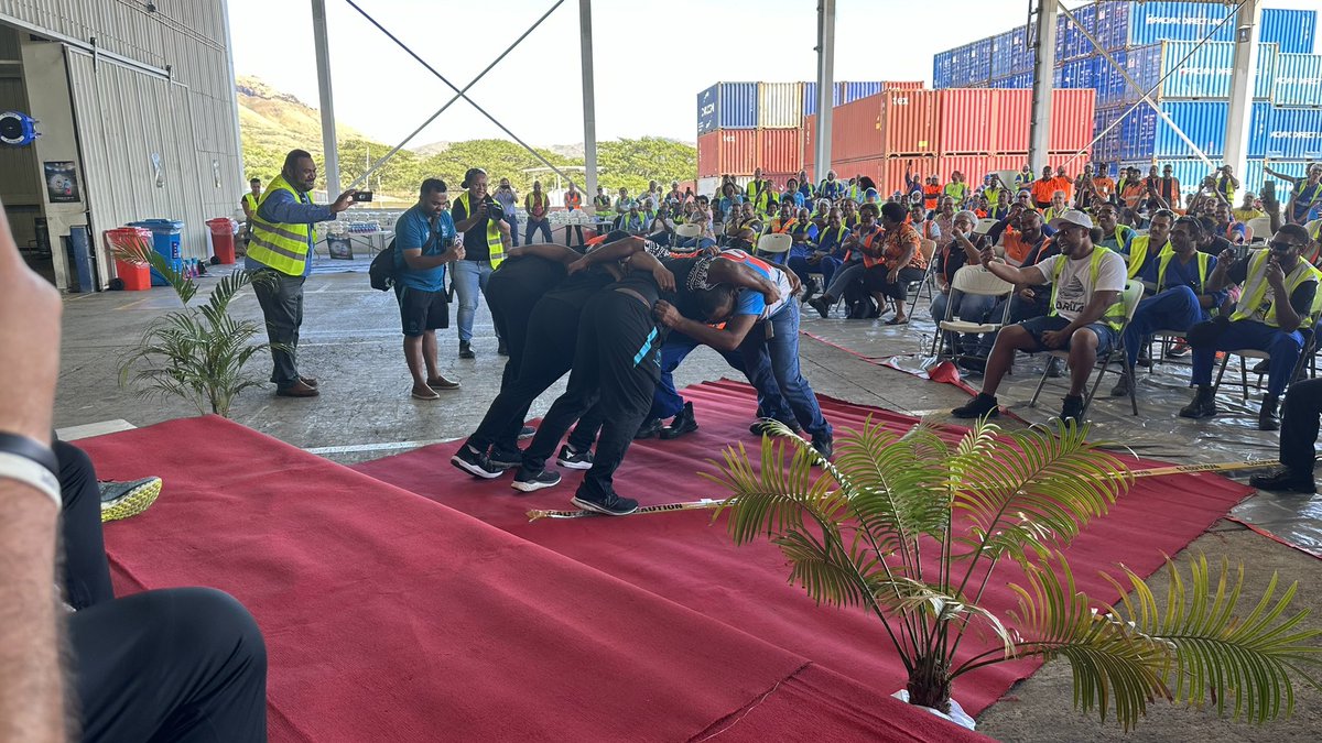 SimonRaiwalui's tweet photo. Visit to Yaqara @FIJIWater plant today, privileged to be shown the whole process and meet our extended family…finished off with a light scrummaging session with 3 of the employees! #FIIJWaterFlyingFijians @fijirugby https://t.co/Q84ZfXsrsz