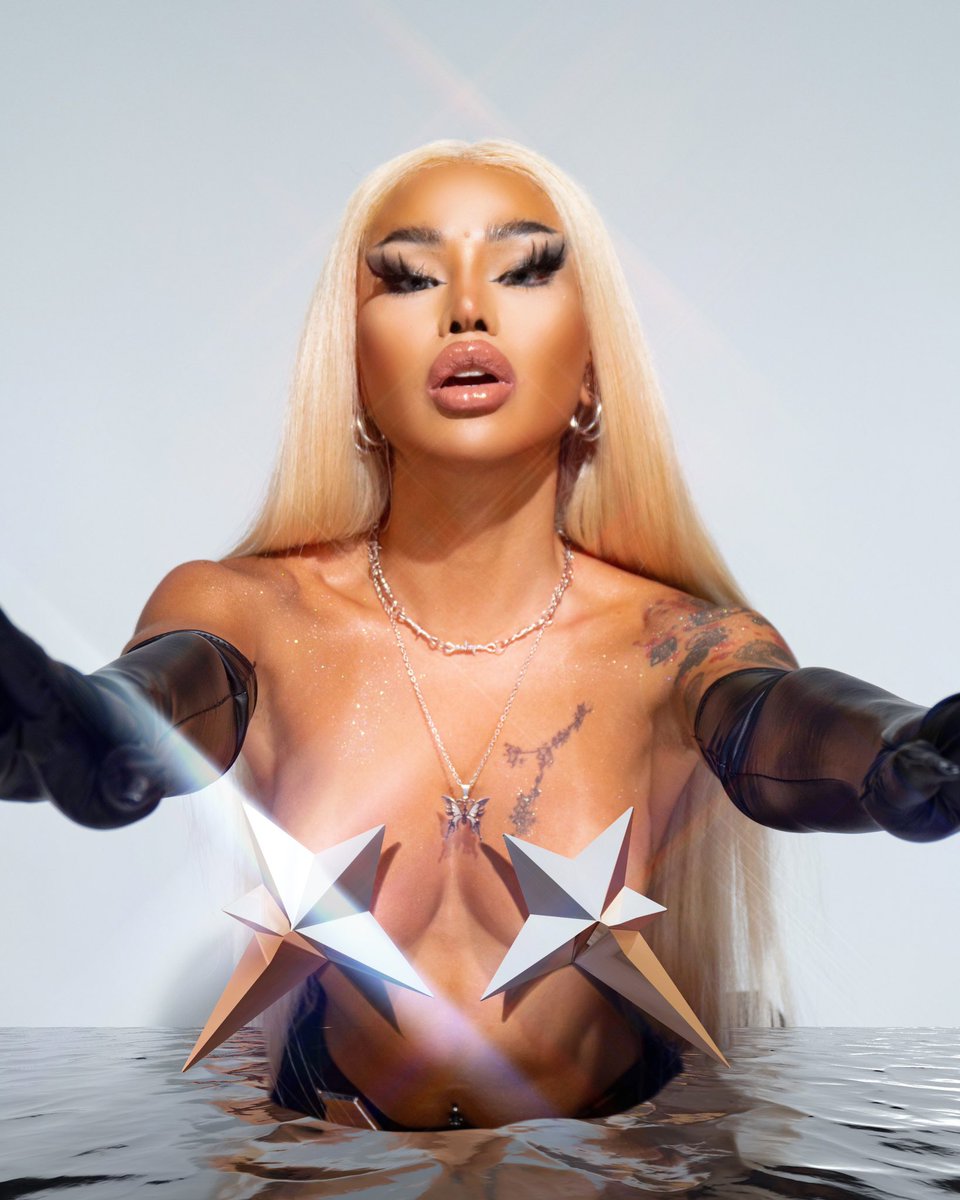 m1ssjadeso's tweet photo. I didn’t served cunt… I just aM 1. 💵💵
#TheCompetition wears @Mugler https://t.co/lVnWaIv72D
