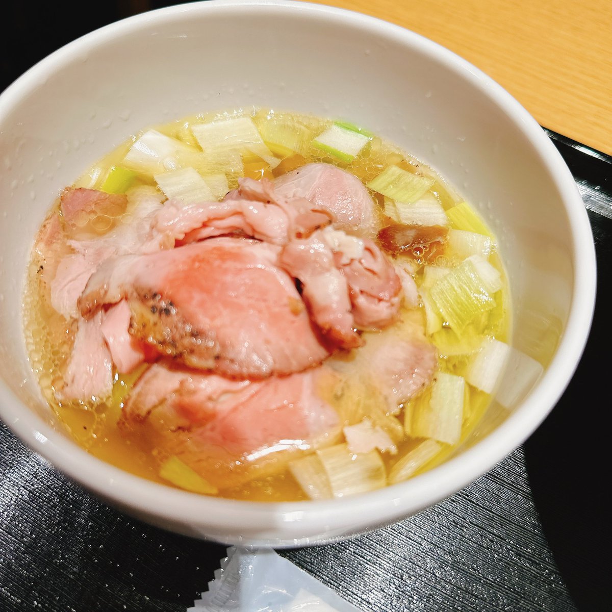 ikurameshi15's tweet photo. 昆布水ラーメン🍜 https://t.co/CePh2dD26N