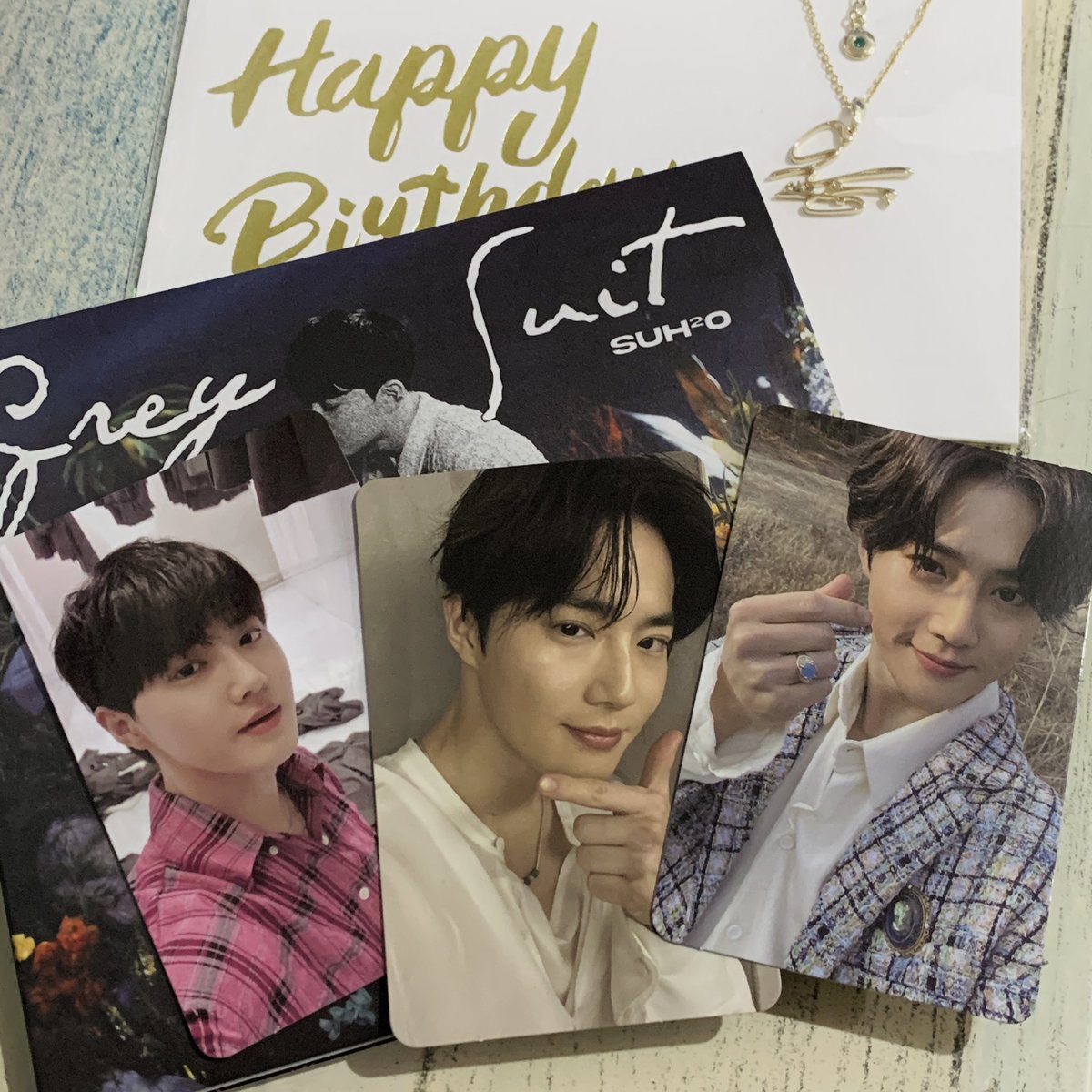 jaemisfjt's tweet photo. wts lfb exo ph | ph

ꔛ suho set = 950 php
• grey suit digipack, self-portrait pc, 2020 artist birthday necklace (opened but never used)

— strictly selling as set only!

reply or dm! check main tweet before claiming ☻ https://t.co/t7K6LoQCQs