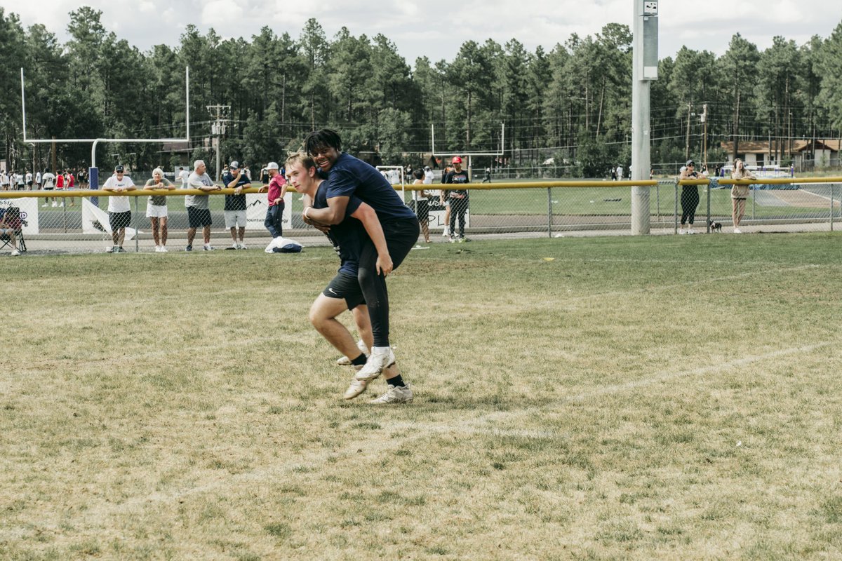 I had a great time last week at camp. Ready to start the school year tomorrow and get this season started.<a href="/perrypumas/">Perry High Football</a> <a href="/JosephO24/">Joseph Ortiz</a> <a href="/ASnyds68/">Adam Snyder</a> <a href="/VYDLperformance/">VYDLperformance</a> @Coach_SRoman <a href="/CoachyarbsPHS/">Mike Yarbrough</a>