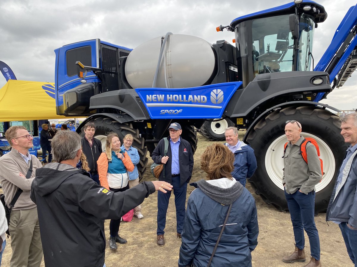 Thx ⁦<a href="/alannakochsk/">Alanna Koch</a>⁩ ⁦<a href="/GerryHertz/">Gerry Hertz</a>⁩, our ultimate hosts and tour guides at #AIM23 today for ⁦<a href="/globalfoodsecur/">GIFS🌾</a>⁩ International Science Advisory Panel and Board.  Innovation was on full display!