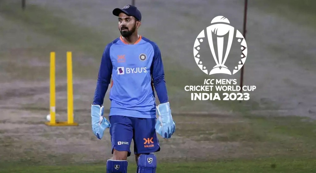 World Cup squad submission deadline  is 5th September, KL Rahul to get keeping role.

' Rishabh needs longer time to get back in keeping role. Rahul is our designated keeper for ODIs and there are also Ishan and Sanju as backups. ' - a senior BCCI official told InsideSport.