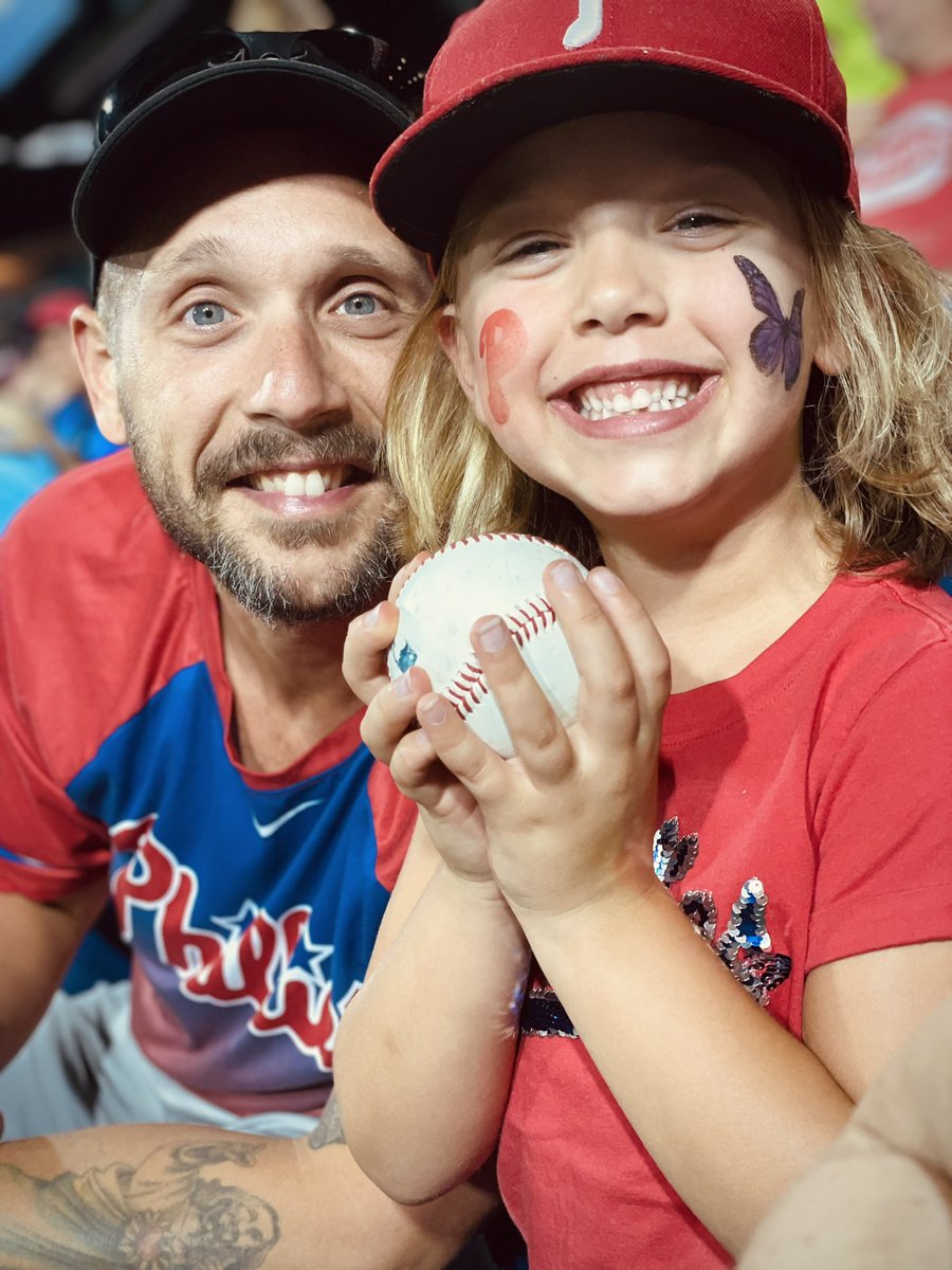 Sarah40389553's tweet photo. Almost exactly one year after #NickCastellanos threw her a ball, she was able to get him to sign that same ball and he made her the happiest little girl! #NicksBiggestPhan #Phillies #HowAboutThatWinTho  @jessgomezzz thank your hubby for us! She’s been glowing ever since! 😍😍 https://t.co/RKL17idPtA