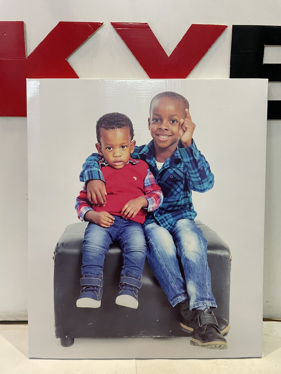 SkyBoxMH's tweet photo. Canvas portraits https://t.co/4d4e8w0Vni