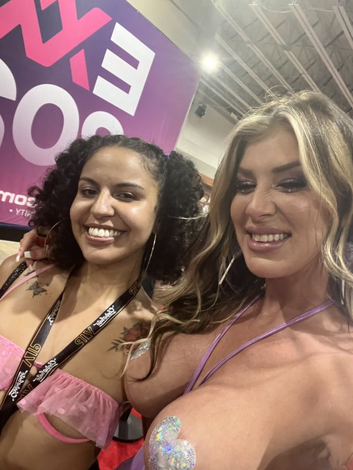 @EXXXOTICA @Loree_alterna @WreccItRalph @itscassidyluxe @LollyDamesXXX @inkedvixensxxx 2023 https://t<a class="tags" target="_blank" title="On Twitter" href="/?out=eyJ0eXAiOiJKV1QiLCJhbGciOiJIUzUxMiJ9.eyJpYXQiOjE3MjAyODg5NzIsImlzcyI6InR3cG9ybnN0YXJzLmNvbSIsIm5iZiI6MTcyMDI4ODk3MiwiZXhwIjoxNzUxODI0OTcyLCJyZWRpcmVjdF91cmwiOiJodHRwczovL3R3aXR0ZXIuY29tL0VYWFhPVElDQSJ9.CKaStNZ-jgG9cVkQlD_ZObmMY7XARhWmJtvq6Ci5hgpeJ7F2ywzSvMyBDNi2n--4JghkZyeLYS4JjaiajEjnog">@EXXXOTICA</a><a class="tags" target="_blank" title="On Twitter" href="/?out=eyJ0eXAiOiJKV1QiLCJhbGciOiJIUzUxMiJ9.eyJpYXQiOjE3MjAyODg5NzIsImlzcyI6InR3cG9ybnN0YXJzLmNvbSIsIm5iZiI6MTcyMDI4ODk3MiwiZXhwIjoxNzUxODI0OTcyLCJyZWRpcmVjdF91cmwiOiJodHRwczovL3R3aXR0ZXIuY29tL0xvcmVlX2FsdGVybmEifQ.qz3yDjiFRRwUhwHQI7LHFf-Fuwpi8RC-ZfUyjBwealL_TCLTydW5h9Nljop4qKiq9PT1_0zj95d5s9xVN2dQQQ">@Loree_alterna</a><a class="tags" target="_blank" title="On Twitter" href="/?out=eyJ0eXAiOiJKV1QiLCJhbGciOiJIUzUxMiJ9.eyJpYXQiOjE3MjAyODg5NzIsImlzcyI6InR3cG9ybnN0YXJzLmNvbSIsIm5iZiI6MTcyMDI4ODk3MiwiZXhwIjoxNzUxODI0OTcyLCJyZWRpcmVjdF91cmwiOiJodHRwczovL3R3aXR0ZXIuY29tL1dyZWNjSXRSYWxwaCJ9.aL9YlSiR5TkVsI6IHrtyH_4qLJ4MiQ7w4Fj0f0d2SN_d6lOP4PvpQl4bbLLrVi6vcWDqzOkPfYZz8E4b5Mjs1w">@WreccItRalph</a><a class="tags" href="/tag/itscassidyluxe">@itscassidyluxe</a>