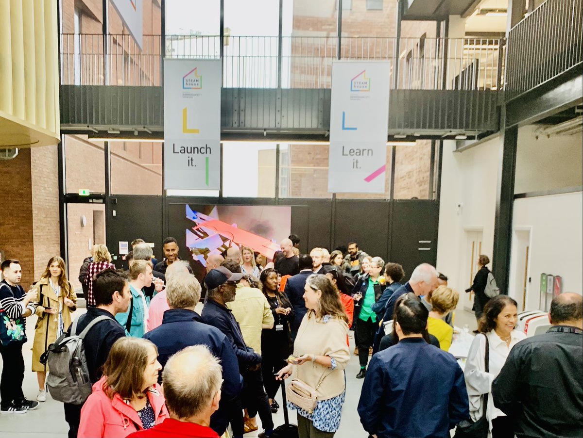 STEAMhouseUK's tweet photo. Brilliant evening at #STEAMhouse last night, celebrating the official unveiling of 'Lip-sync' by artist Holly Hendry. @hendry_holly

Holly gave a fascinating talk about what inspired 'Lip-sync' guiding a rapt audience through the inception and development of this beautiful piece. https://t.co/366iWivgYc