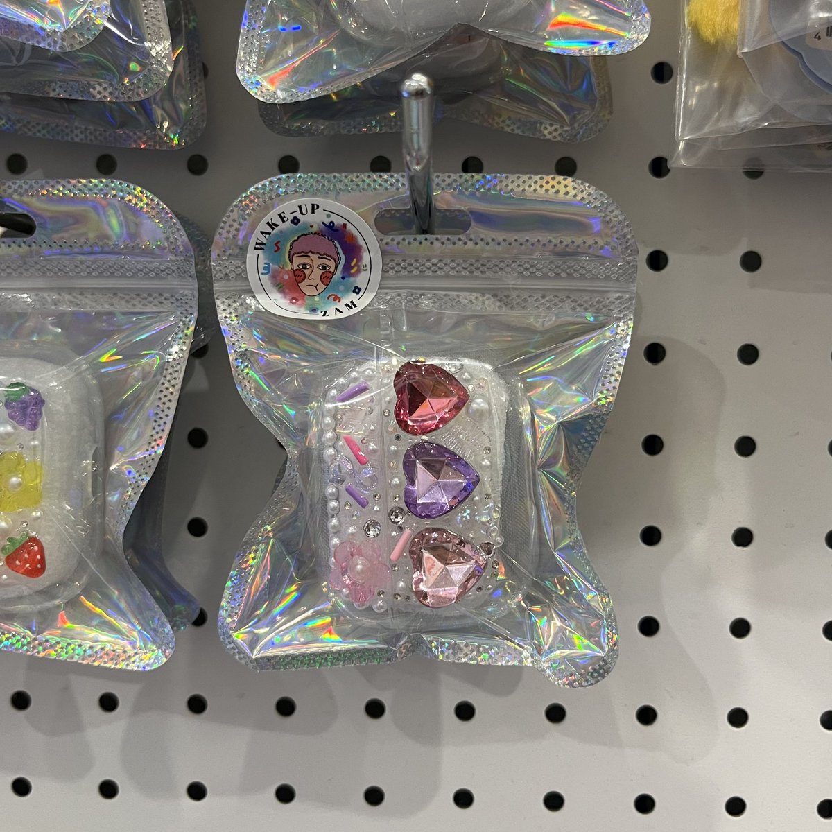 502Null's tweet image. ini cantik bgt but gada yg buat airpodsku sjsjs