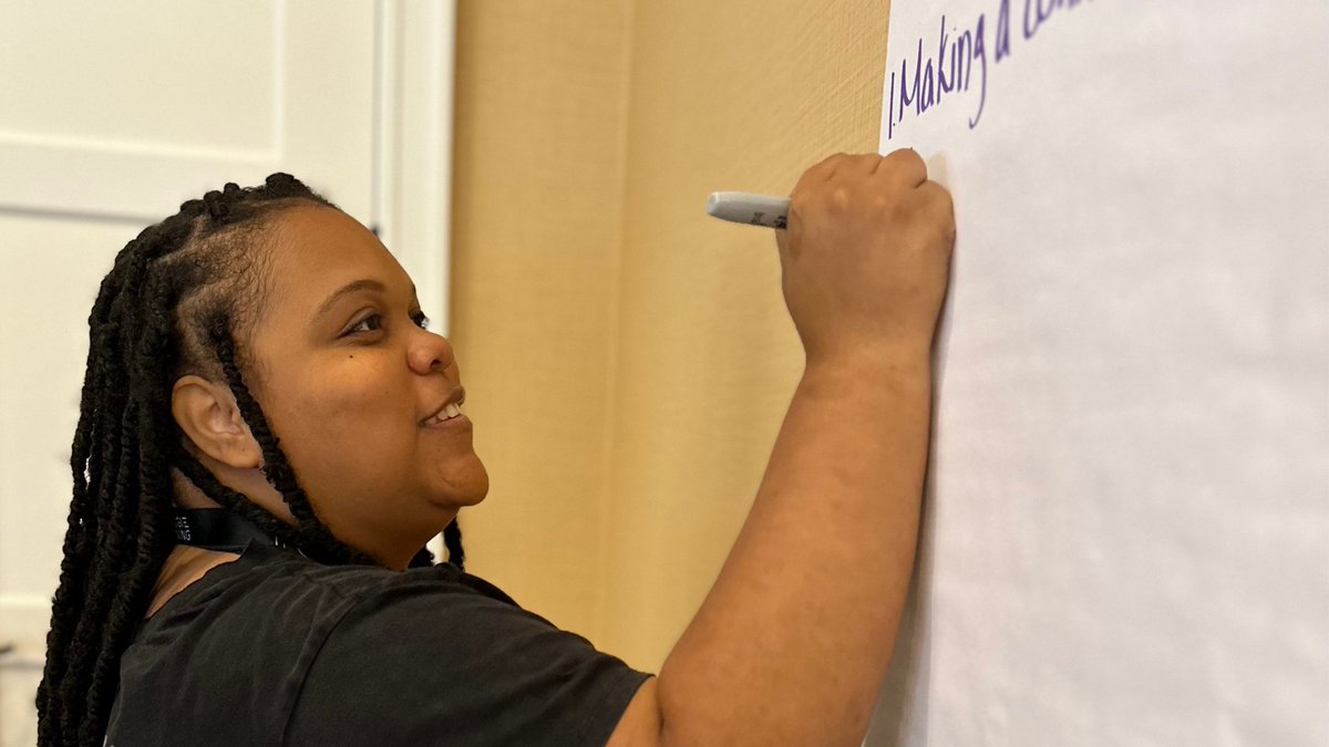 carnegielearn's tweet image. Start your engines (and your minds) 🧠 #LitForAll Day 3 begins NOW! 🏁

Who&apos;s ready for another day of meaningful connections, engaging workshop sessions, and learning how to create lifelong readers and critical thinkers? 📚💡

#TNI2023