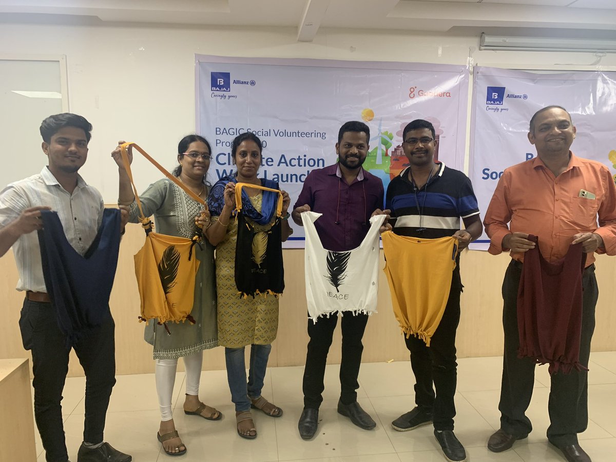 Thuvakkam's tweet image. During the climate action week launch, at BAGIC social volunteering program 2.0 by Bajaj Alliance with Goodera, we Thuvakkam glad to engage more than 30+ volunteers in a Tshirt to Tote bag making event. 

#Thuvakkam #Goodera #BajajAlliance #Volunteer #EmployeeEngagement