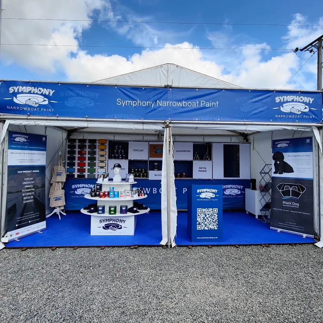 Space3Creative's tweet image. A recent job for @Narrowboatpaint  These eye catching exhibition graphics are really stunning in bright blue!
#exhibitiongraphics #posdisplay #graphics #signmaker #yorkshiresignmaker #signmakeryorkshire #shipley #saltaire #leeds #bradford #lothersdale #skipton #huddersfield