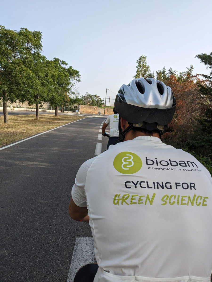 anaconesa's tweet photo. First étape of our sustainable trip to #ISMBECCB2023 from Avignon to Vivier. Gorgeous views along the Rhône river. Thanks @bio_bam for sponsoring! @iscb @CSICval @HiTSeq #Cycling4GreenScience #bioinformatics https://t.co/Vm1jC0nBNR