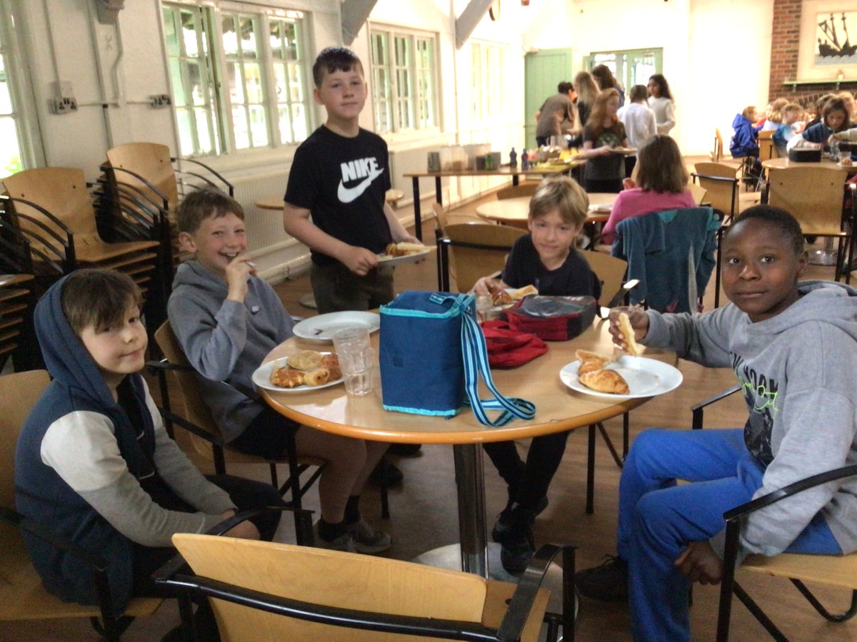 Albert Bradbeer tweet media