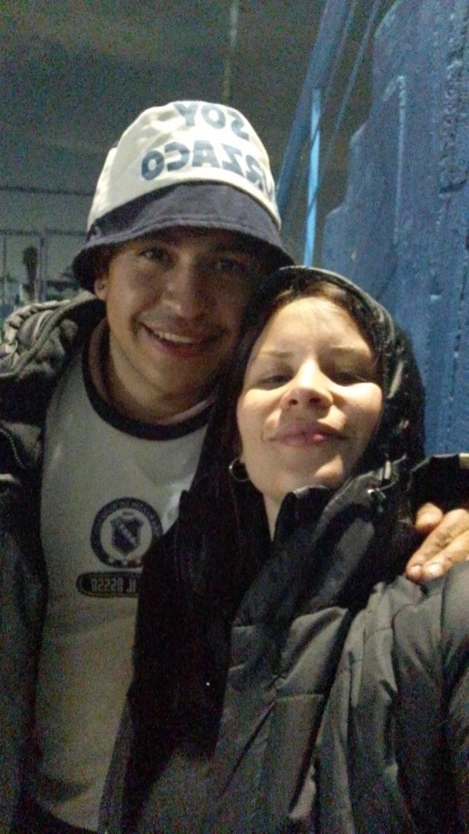 Tener de hermanos a tus amigos. Todo sanma 💙