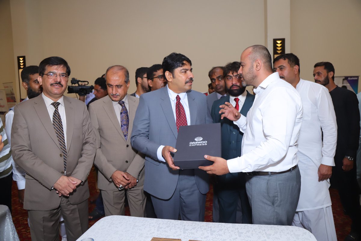 PTEVTACareers's tweet photo. TEVTA Punjab CD organized a Job Fair at Faletti's Hotel Lhr. The event was inaugurated by esteemed 𝐒𝐞𝐜𝐫𝐞𝐭𝐚𝐫𝐲 𝐈𝐂𝐈 &amp; 𝐒𝐃 𝐌𝐫. 𝐄𝐡𝐬𝐚𝐧 𝐁𝐡𝐮𝐭𝐭𝐚 along with 𝐃𝐆 (𝐎𝐩𝐬-𝐈𝐈) 𝐌𝐫. 𝐀𝐚𝐦𝐞𝐫 𝐀𝐳𝐢𝐳 and 𝐒𝐫. 𝐃𝐆 𝐌𝐫. 𝐀𝐤𝐡𝐭𝐚𝐫 𝐀𝐛𝐛𝐚𝐬 𝐁𝐡𝐚𝐫𝐰𝐚𝐧𝐚. https://t.co/dG0e1eNEoi