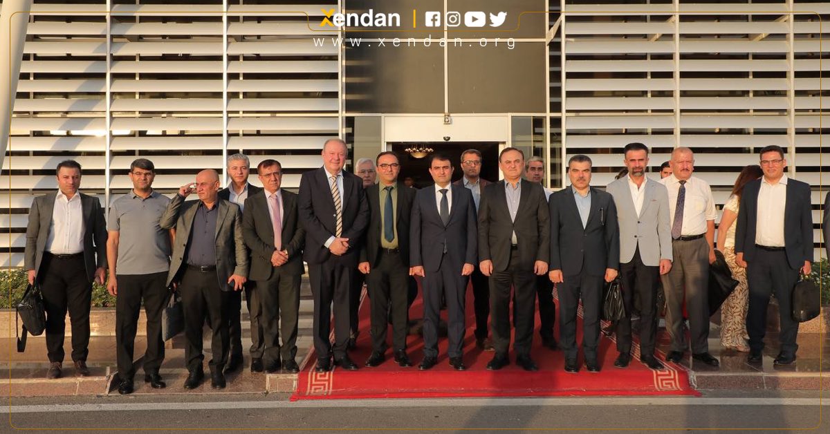 xendanweb's tweet photo. ئومێد سەباح ناوەڕۆکی کۆبونەوەکانی شاندەکەی هەرێم لەبەغدا ئاشکرادەکات

ئومێد سەباح سەرۆکی دیوانی ئەنجومەنی وەزیرانی هەرێم رایگەیاند، لەسەردانەکەیاندا بۆ بەغدا باسیان لە بابەتی دارایی و بەشە بودجەی هەرێم و بودجەی مانگەکانی رابردوی ئەمساڵ و داهاتی نانەوتی کردوە.

https://t.co/fc9fgxa2hs