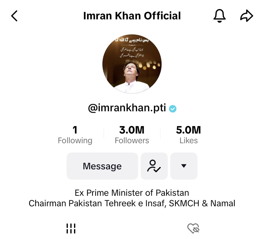 waqas_amjaad's tweet photo. عوام کو گھنٹا فرق نہیں پڑتا جو مرضی بیانیہ بنائے اب یہ لوگ 

خواتین و حضرات۔۔۔ 2 دن مکمل ہونے سے پہلے کپتان نے 3 ملین فالورز مکمل کر لیے ہیں۔ https://t.co/e66A1rk34G
