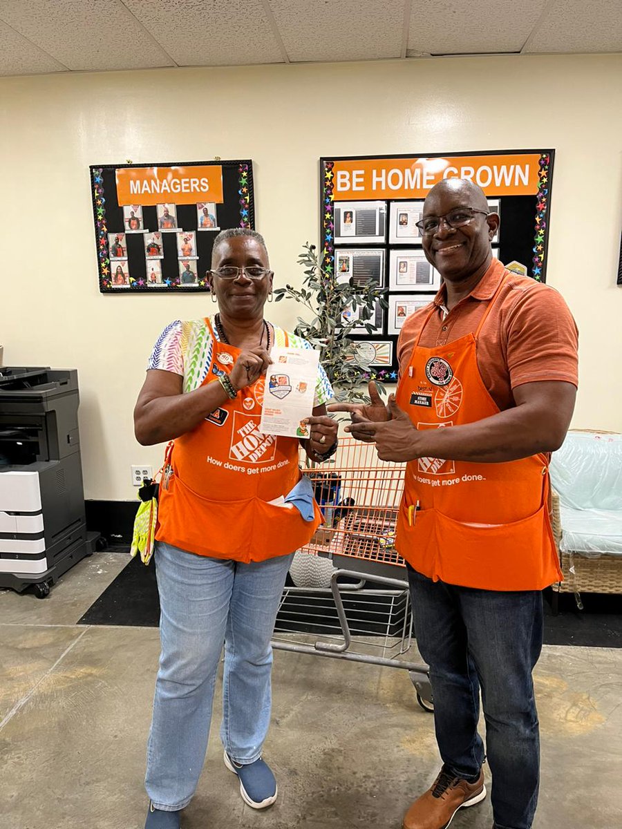 Shawna Williams (@shawnawill40) on Twitter photo Big Big Kudos To Department 21/22 DH Bronda Diamond Homer Award #8201 <a href="/DestinThompson2/">Destin Thompson</a> <a href="/wcork19/">Warren Cork</a> <a href="/Erika_AR_HD/">Erika De Jesus</a> Big Big Kudos To Department 21/22 DH Bronda Diamond Homer Award #8201 <a href="/DestinThompson2/">Destin Thompson</a> <a href="/wcork19/">Warren Cork</a> <a href="/Erika_AR_HD/">Erika De Jesus</a>