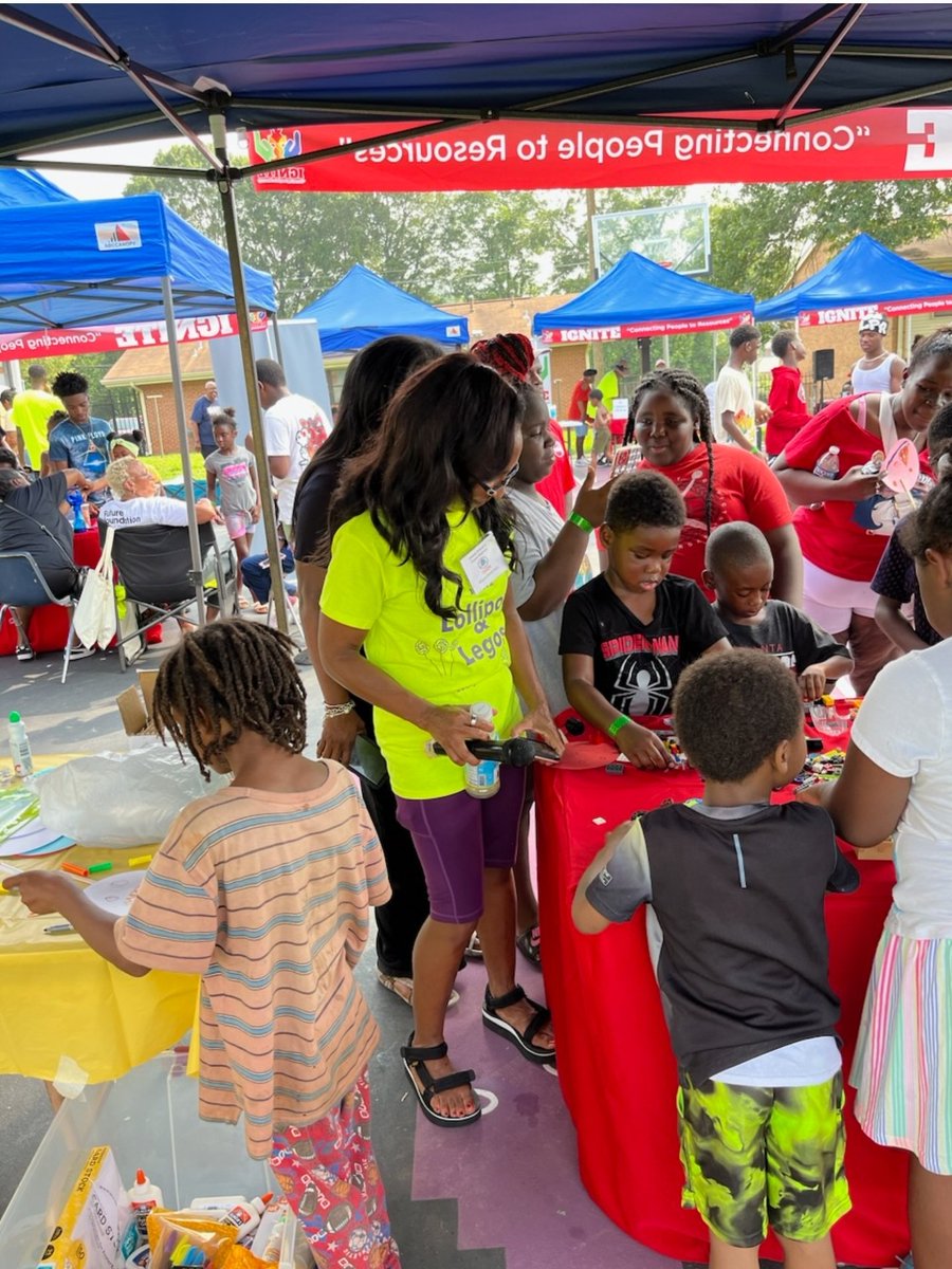 FutureFndation's tweet photo. Future Foundation program managers have again partnered with Lollipops and Legos, an event sponsored by Ignite College Park Resource Center with a "Get Out to Vote" message.

#TogetherWeCan 
#communitysupport 
#secondfamily 
#Ignite2023 
#vote 
#FutureFoundation https://t.co/7qIMpr3nqf