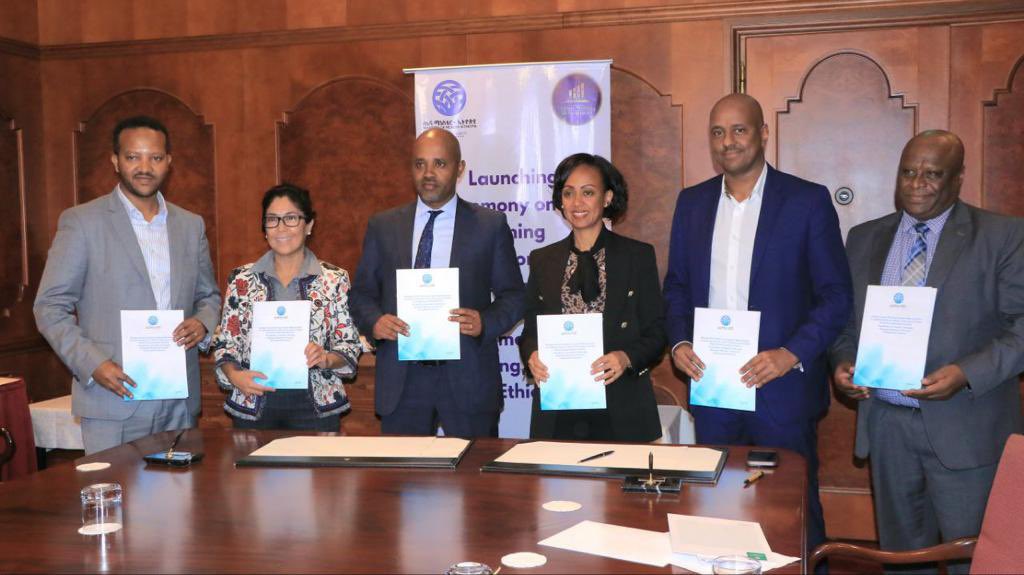 lia_tadesse's tweet photo. It was a big milestone to sign Compact MOU for Family planning commodities between Government of Ethiopia and our development partners, for a 3 years interim joint fnancing of 36M USD for procurement of FP products by contributions from GOE &amp; donors to fill the finance gap. https://t.co/kMUDrB2ckM