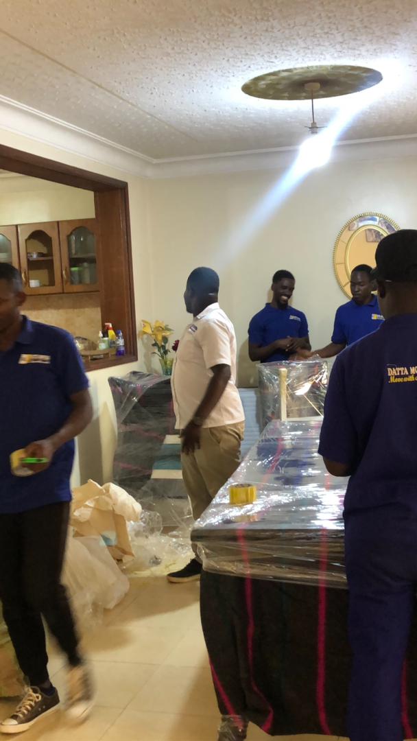 DattaMovers's tweet photo. #movers #housemovers #relocate #shifting https://t.co/cezwiSAfXV