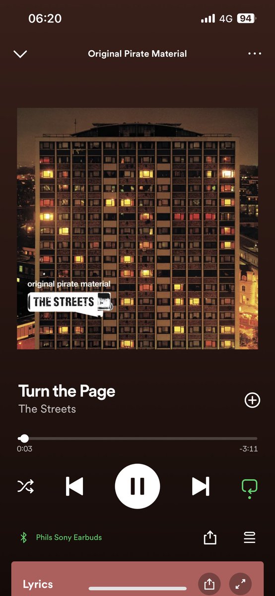Pippodoro's tweet photo. Blues should make this our entrance music, imaging this ringing round St Andrews. Electric  😍🌍🏐 #bcfc https://t.co/bwlr1fEzXa