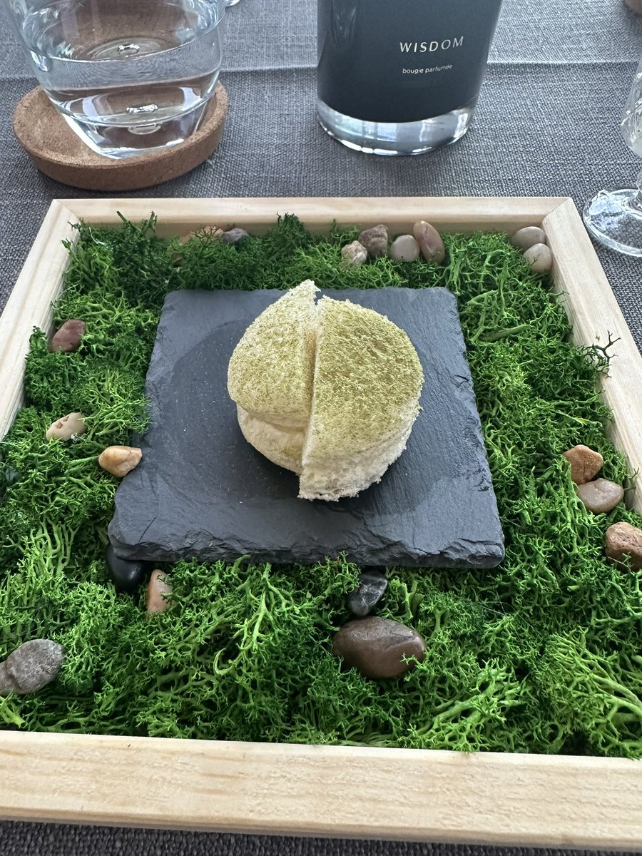 resaang's tweet photo. Thank you @chefbradmiller @LBBurgerBoy @BitcoinBurrito @CryptoConArtist for a 10 course feast tonight, absolutely incredible food. Can’t wait to attend more IRL activations 🍔😋🤌 https://t.co/s9Zf7BJzfe