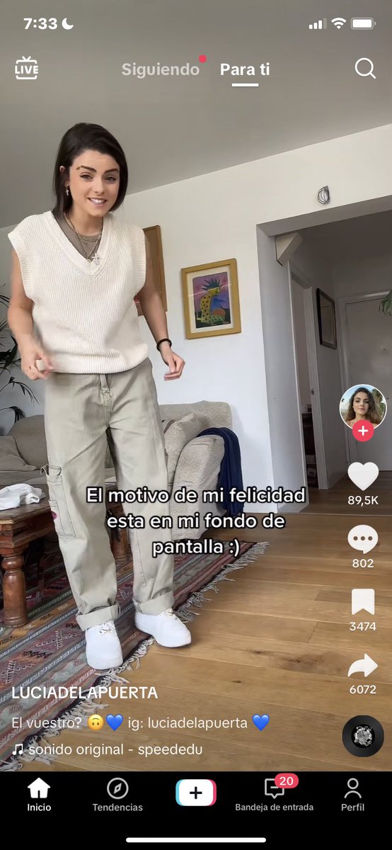 me da mucho asco esta tía