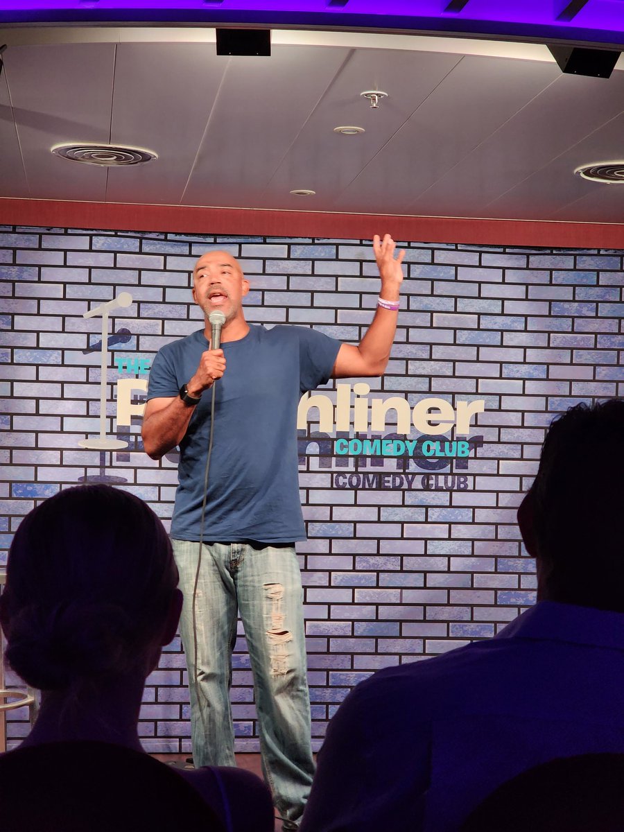 michaelduran's tweet photo. Fantastic comedy show on the Carnival Radiance @MrDougWilliams #section8cruise It was a pleasure to meet you, sir! Fantastic show!! https://t.co/HdYMAday47