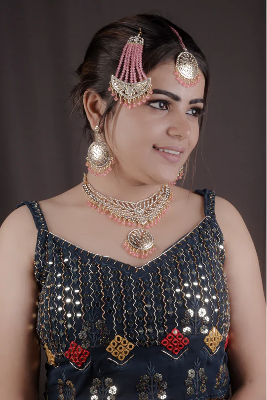 Me2youI's tweet photo. Capture Hearts with Timeless Glamour, Find the Perfect Pink Beads Ruby #Kundan Cubic Zirconia Gold Plated #Jewellery Set. 

https://t.co/zMHzw4UDaV

#me2you #Beadsset #Rubynecklace #Jewelleryset #womenjewellery #traditonaljewellery #weddingjewellery #trendyjewellery https://t.co/A5IwX7Otb6