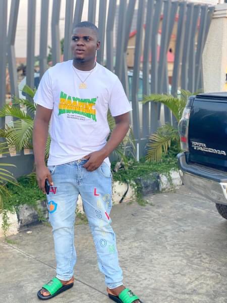F_inestjay's tweet photo. This my friend is like a brother to me, his name is Chidubem Christian Ezenwa, he was arrested in otoucha aguleri  Anambra state on the 24th night of June 2023, alongside his friends, my friend lives in Asaba, Delta State. He left Asaba on the 24th of June about 12pm to otoucha https://t.co/WdONk2Xe7a