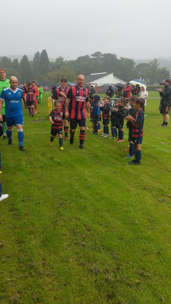 PontardaweTown's tweet photo. A great honour to be part of such an occasion and well done to @ClydachFC for organising a wonderful tribute to a great guy #LeightonSalter #Vialli #FootballFamily https://t.co/PinXQEbN5m