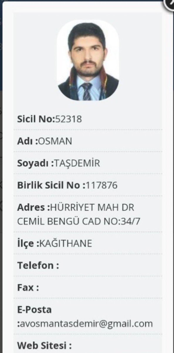 Başak Demirtaş’a ahlaksızca saldıran Osman Taşdemir denen aşağılık yaratığın kimlik bilgileri aşağıdadır.
Cezaevinde geçirdiği üç ayda onurunu şerefini namusunu satıp ajanlığı kabullenen bu mahluku devlet koruyor .
Umarım bu onursuz davranışı karşılıksız kalmaz.