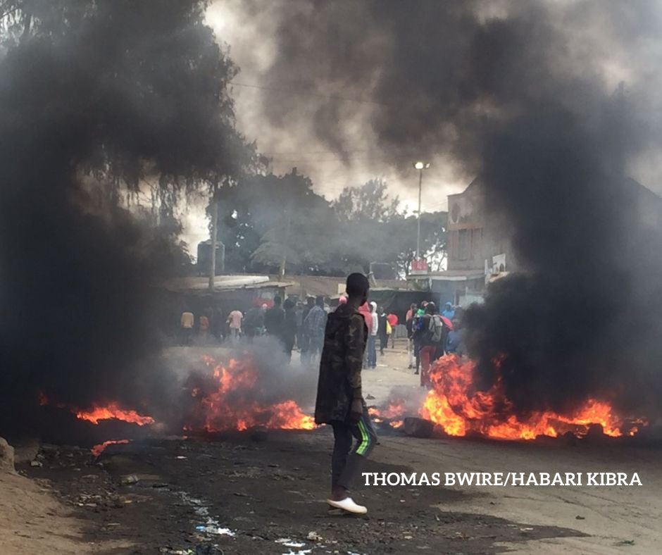 Private and Public Transport is paralyzed in kibra as borne fires in different spots along sections of Kibera Drive road as part of the planned protests by the Azimio Team taking place from today Wednesday.
#Kibera #kibra #nairobi #kenya
#kiberanewshub