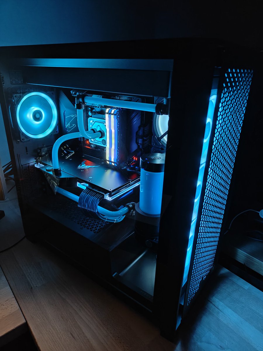 Rob Warner tweet media